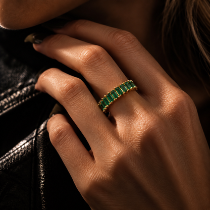 VERA Baguette Row Green Cubic Zirconia Ring Gold