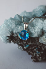 Load image into Gallery viewer, Sky Blue Topaz Faceted Pendant Necklace - 925 Silver
