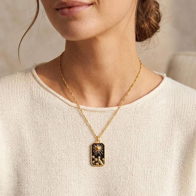 SOLBLOOM Sun Sunflowers Charm Pendant Necklace Gold