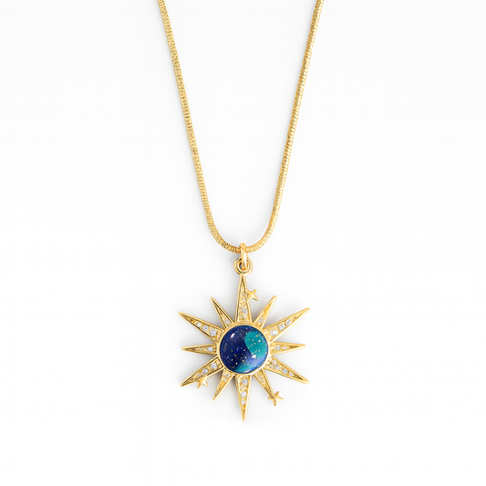 SOLARA NOVA Star Necklace Gold