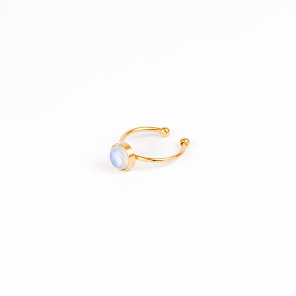 ODESSA Rainbow Moonstone Ring Gold