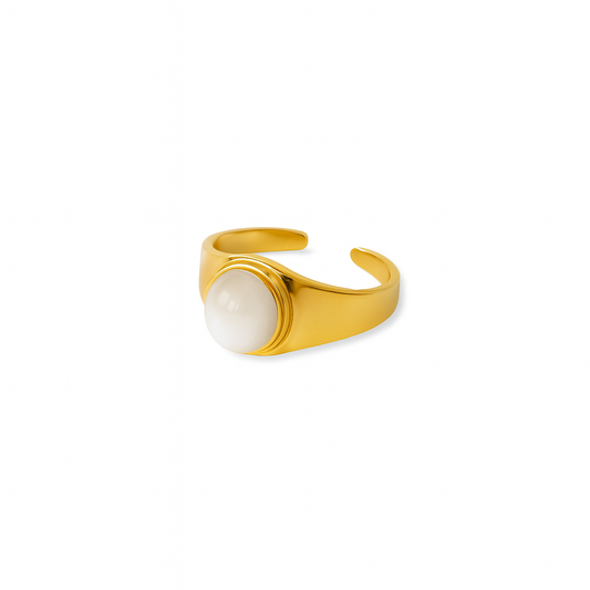 SELENE Rainbow Moonstone Ring Gold