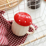 Cargar imagen en el visor de la galería, Red Mushroom Ceramic Mug with Lid
