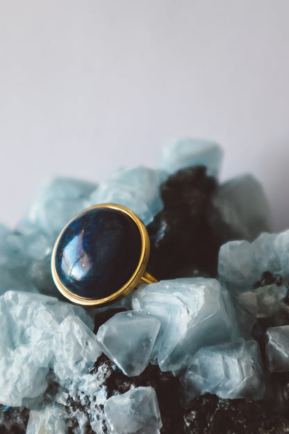 Lapis Lazuli Statement Ring - Gold