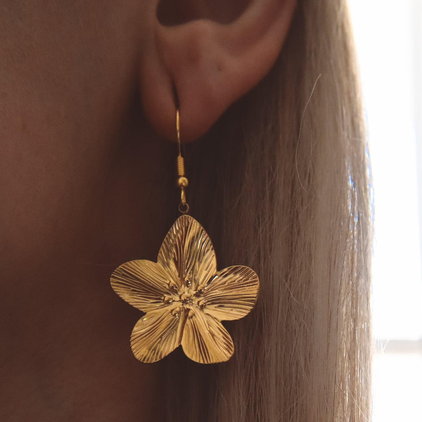 HIBISCUS Flower Charm Dangle Earrings Gold