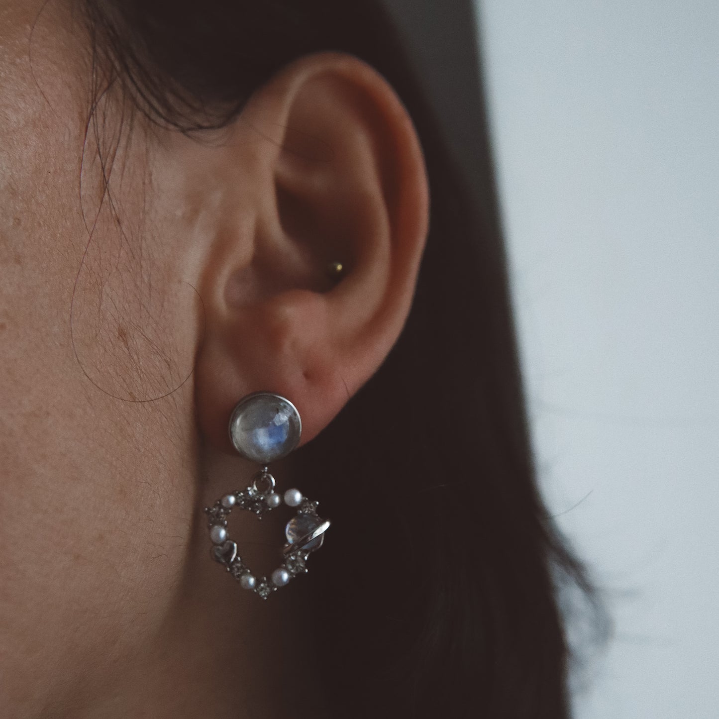 CELESTIAL LOVE Moonstone Earrings Silver