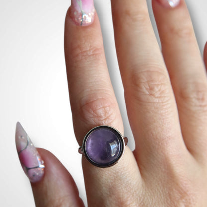 Bague en argent avec améthyste CHHOTA