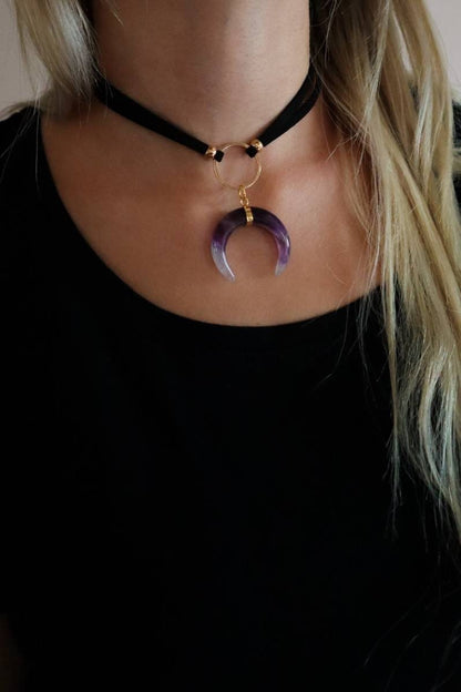 Amethyst Horn O Ring Choker - Gold - s o l i s t i a l