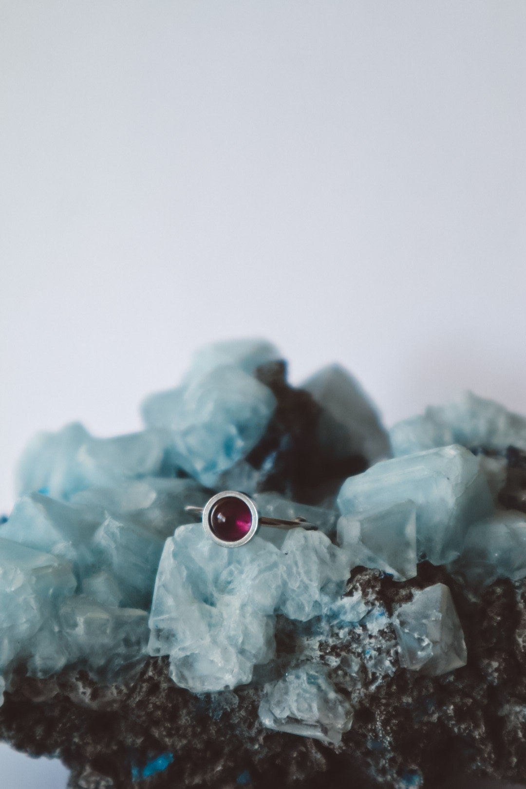 Amethyst Minimalist Ring Silver - s o l i s t i a l