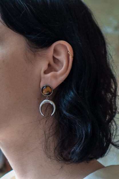 ANUK Tiger's Eye Stud Crescent Moon Earrings Silver - s o l i s t i a l