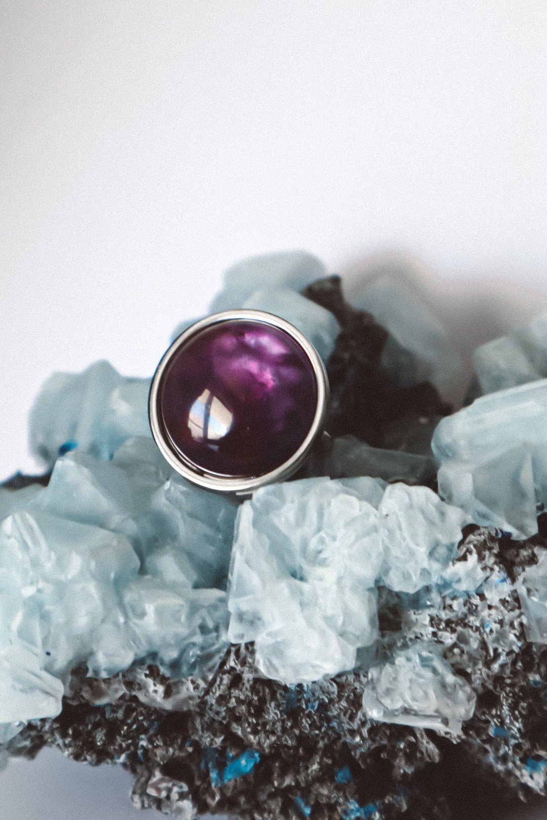 AYA Amethyst Statement Ring Silver - s o l i s t i a l