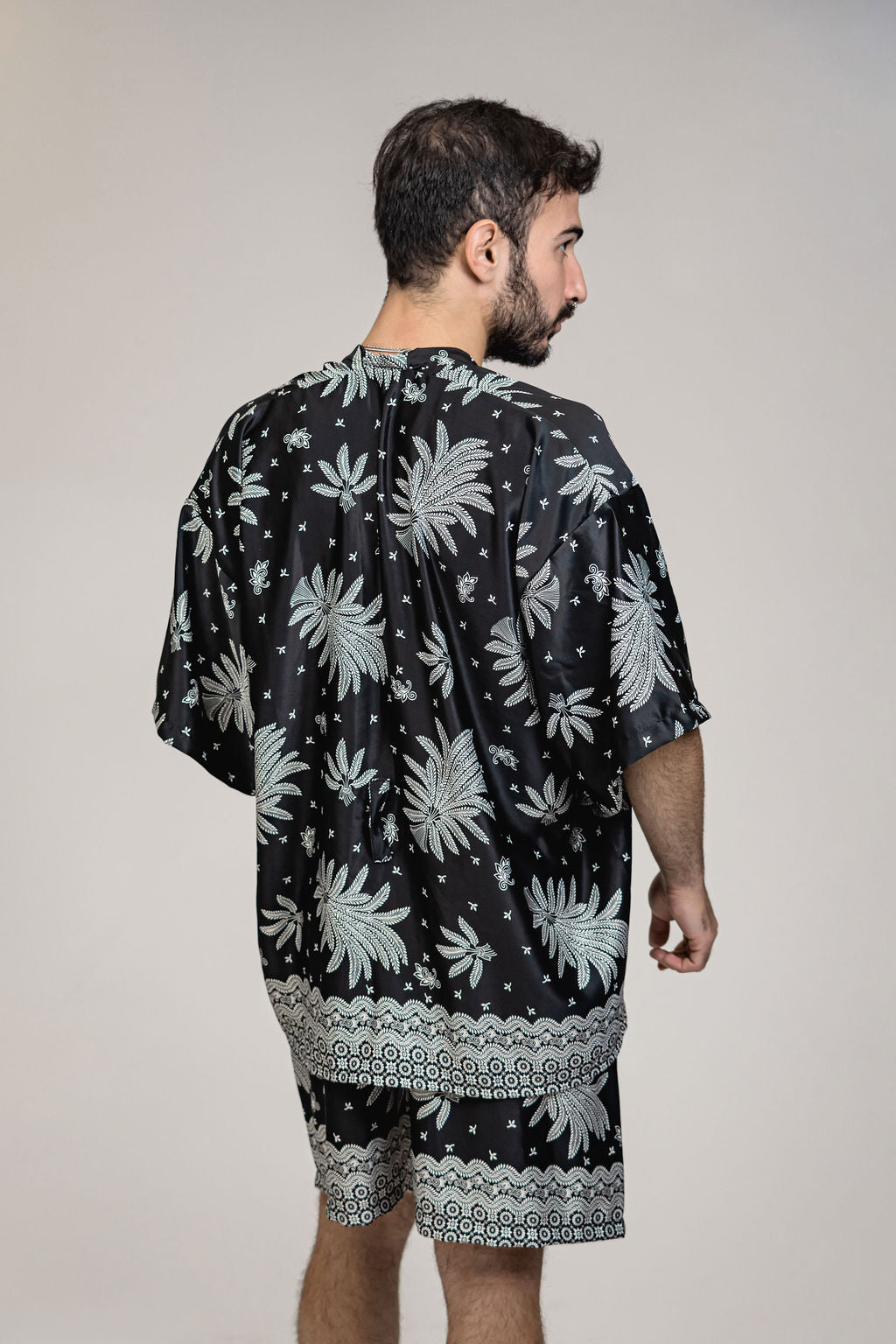 Black White Floral Silk Kimono Shorts Set Mens