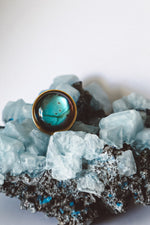 Charger l&#39;image dans la galerie, blue labradorite gold stainless steel ring crystal jewelry
