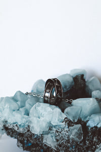 Halskette mit Sonnen- und Mondring-Anhänger – Silber
