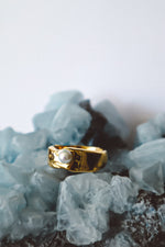 Load image into Gallery viewer, Pearl Aura Ring - Gold
