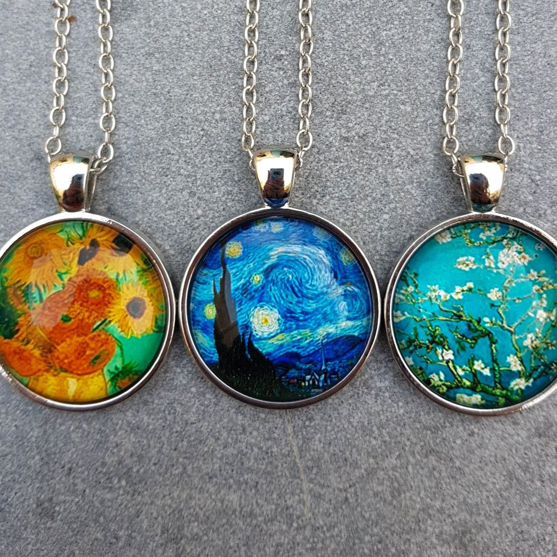 Vincent Van Gogh Art Prints Pendant Necklaces - Silver