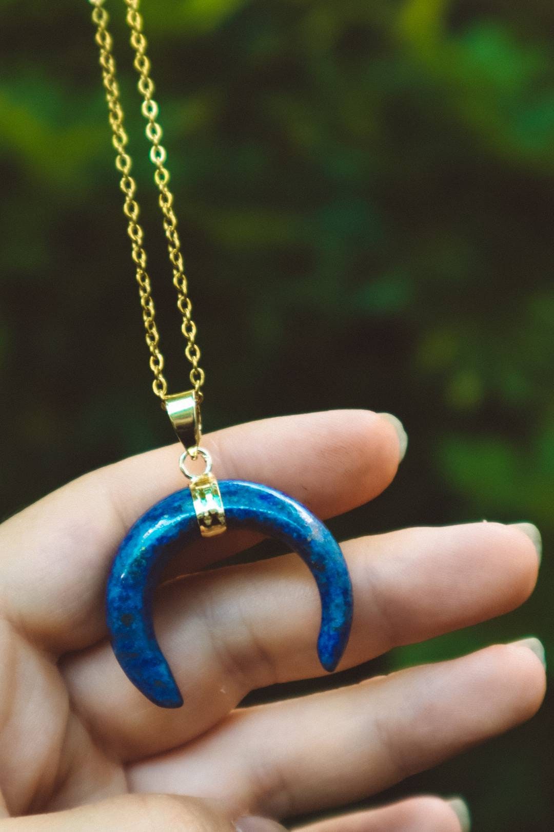 Lapis Lazuli Crescent Moon O Ring Choker - Gold