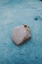 Load image into Gallery viewer, Dainty Labradorite Ring - Rose Gold
