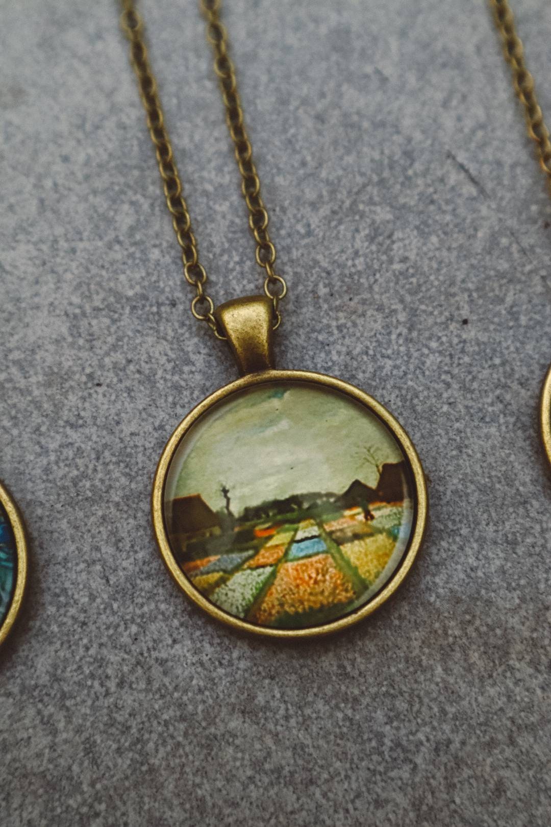 Vincent Van Gogh Art Prints Pendant Necklaces - Bronze