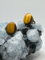Load image into Gallery viewer, Tiger&#39;s Eye Oval Ring - Bronze
