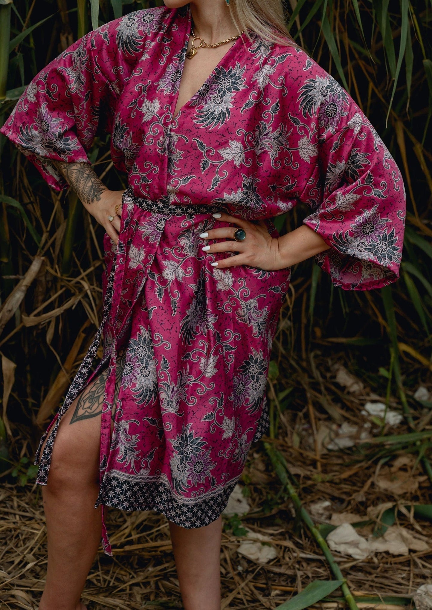 Robe fleurie kimono en soie rose - Plumeria