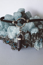 Lade das Bild in den Galerie-Viewer, submissive day collar, day collar sub, discreet day collar, blue sandstone jewelry, o ring choker, crystal choker, gemstone jewelry, gemstone jewellery, blue sandstone necklace silver, silver jewelry blue sandstone
