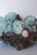 Load image into Gallery viewer, Rose Quartz Minimalist Pendant necklace - Silver
