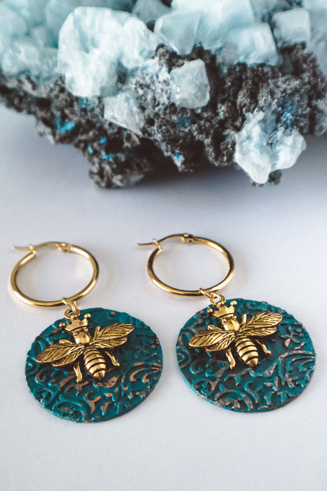 Queen Bee Hoop Earrings - Gold