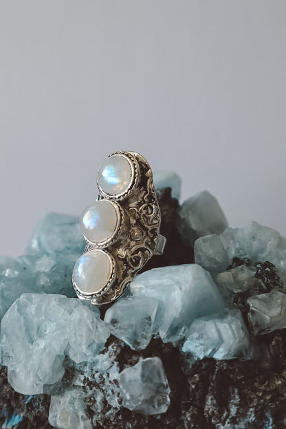 Rainbow Moonstone Bohemian Ring - Silver