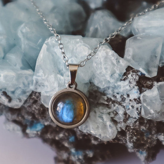 Blue Labradorite Pendant Necklace - Silver