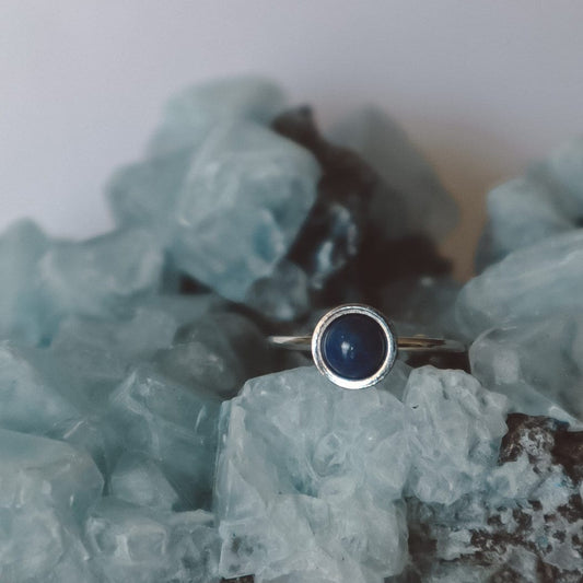 Lapis Lazuli Minimalist Ring - Silver