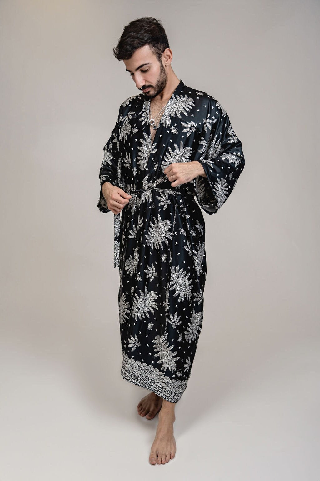 Mens Black White Floral Silk Long Kimono Robe